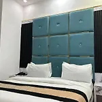 Hare Krishna Guest House Near New Delhi Railway Station